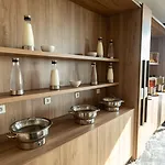 Aparthotel Le Barracuda & Spa, Pieds Dans L'eau, Vue Mer, Espace Bien-etre Offert