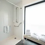 Aparthotel Le Barracuda & Spa, Pieds Dans L'eau, Vue Mer, Espace Bien-etre Offert Brest