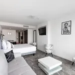Aparthotel Le Barracuda & Spa, Pieds Dans L'eau, Vue Mer, Espace Bien-etre Offert