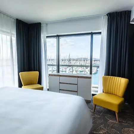 Le Barracuda & Spa, Centre Port, Pieds Dans L'eau, Vue ברסט