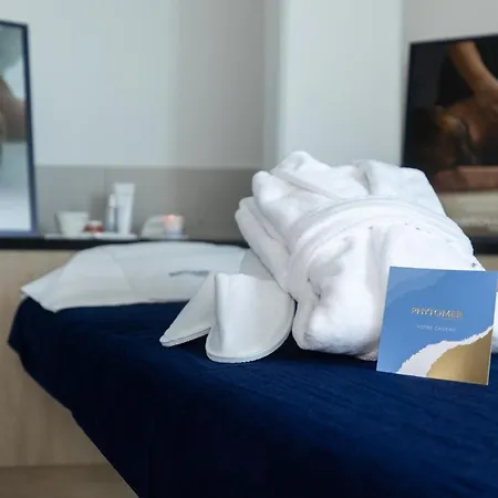 Le Barracuda & Spa, Centre Port, Pieds Dans L'eau, Vue מלון דירות