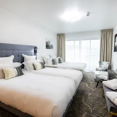 Le Barracuda & Spa, Centre Port, Pieds Dans L'eau, Vue ברסט