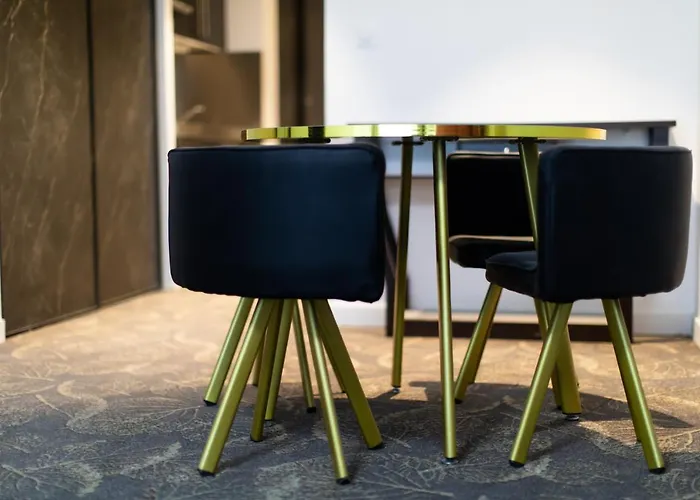 Ξενοδοχείο με διαμερίσματα Le Barracuda & Spa, Pieds Dans L'eau, Vue Mer, Espace Bien-etre Offert Μπρεστ