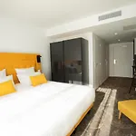 Le Barracuda & Spa, Pieds Dans L'eau, Vue Mer, Espace Bien-etre Offert Aparthotel