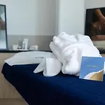 Le Barracuda & Spa, Pieds Dans L'eau, Vue Mer, Espace Bien-etre Offert Aparthotel