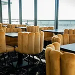 Le Barracuda & Spa, Pieds Dans L'eau, Vue Mer, Espace Bien-etre Offert Aparthotel 4*