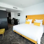 Le Barracuda & Spa, Pieds Dans L'eau, Vue Mer, Espace Bien-etre Offert Aparthotel 4*