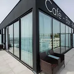 Aparthotel Le Barracuda & Spa, Pieds Dans L'eau, Vue Mer, Espace Bien-etre Offert Brest