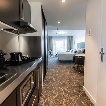 Le Barracuda & Spa, Pieds Dans L'eau, Vue Mer, Espace Bien-etre Offert 4*