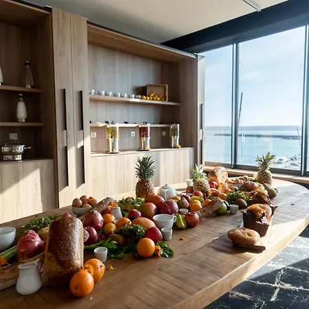 아파트호텔 Le Barracuda & Spa, Centre Port, Pieds Dans L'eau, Vue 브레스트