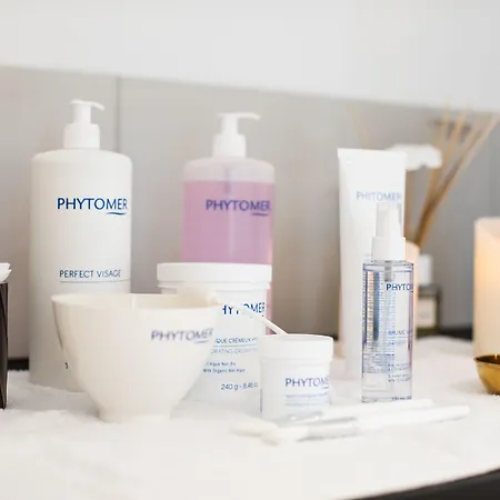 Le Barracuda & Spa, Centre Port, Pieds Dans L'eau, Vue 4* Brest