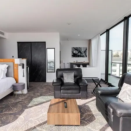 Hotel apartamentowy Le Barracuda & Spa, Pieds Dans L'eau, Vue Mer, Espace Bien-etre Offert