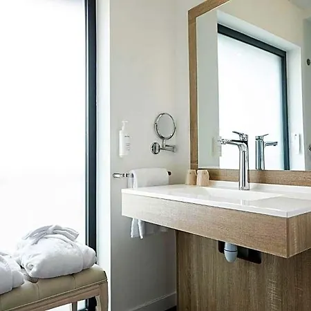 Le Barracuda & Spa, Pieds Dans L'eau, Vue Mer, Espace Bien-etre Offert