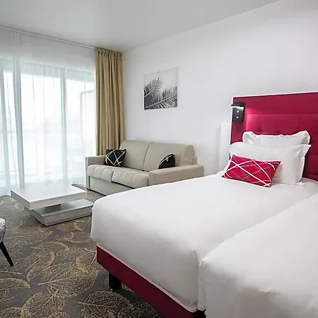Aparthotel Le Barracuda & Spa, Pieds Dans L'eau, Vue Mer, Espace Bien-etre Offert