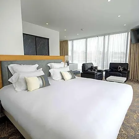 Le Barracuda & Spa, Pieds Dans L'eau, Vue Mer, Espace Bien-etre Offert Brest