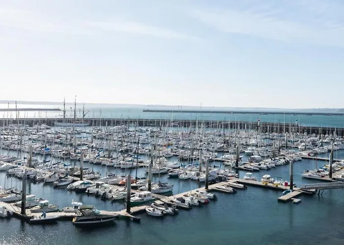 Le Barracuda & Spa, Pieds Dans L'eau, Vue Mer, Espace Bien-etre Offert Apartahotel 4*