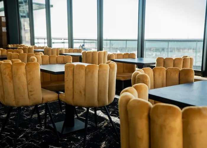 Le Barracuda & Spa, Pieds Dans L'eau, Vue Mer, Espace Bien-etre Offert Apartahotel 4*