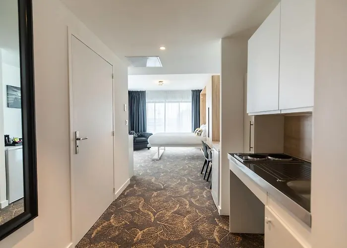 Le Barracuda & Spa, Pieds Dans L'eau, Vue Mer, Espace Bien-etre Offert Апарт-готель Брест