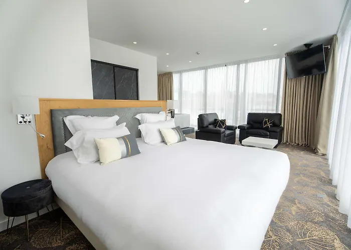 Aparthotel Le Barracuda & Spa, Pieds Dans L'eau, Vue Mer, Espace Bien-etre Offert Brest