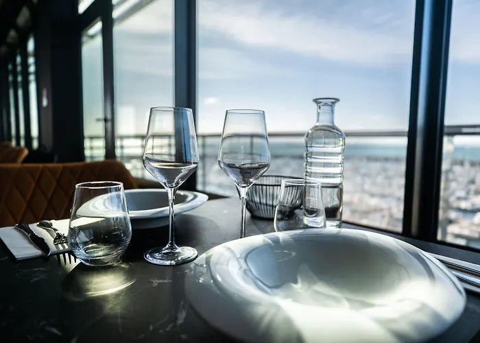 Le Barracuda & Spa, Pieds Dans L'eau, Vue Mer, Espace Bien-etre Offert 4*