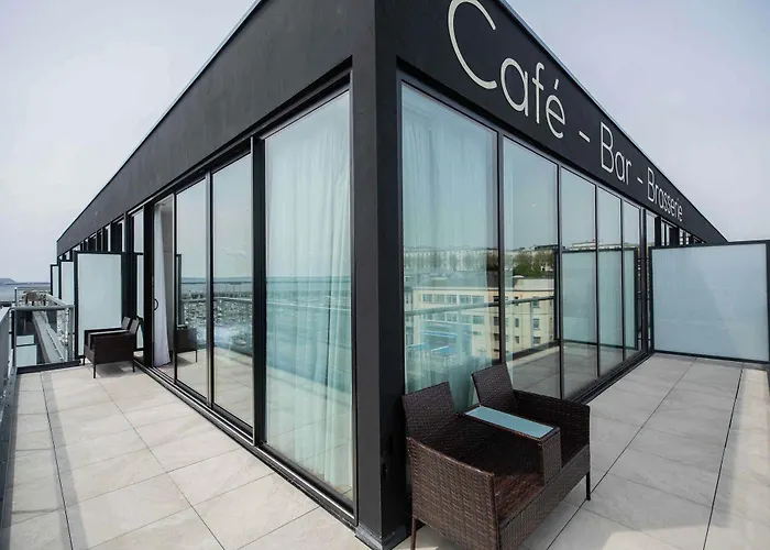 Апарт-готель Le Barracuda & Spa, Pieds Dans L'eau, Vue Mer, Espace Bien-etre Offert Брест